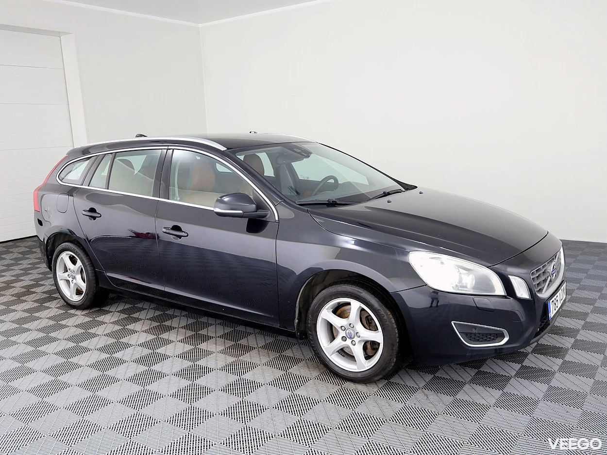 Volvo V60 2.4 152kW