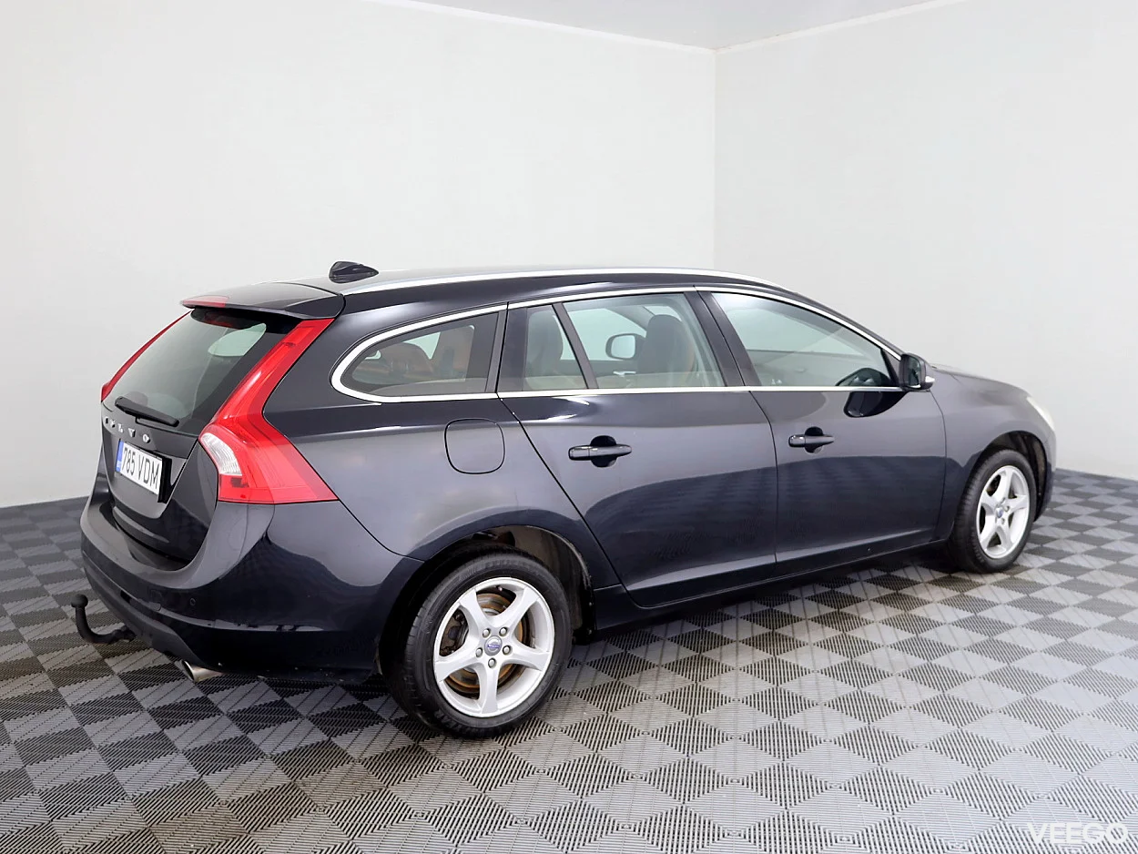 Volvo V60 2.4 152kW