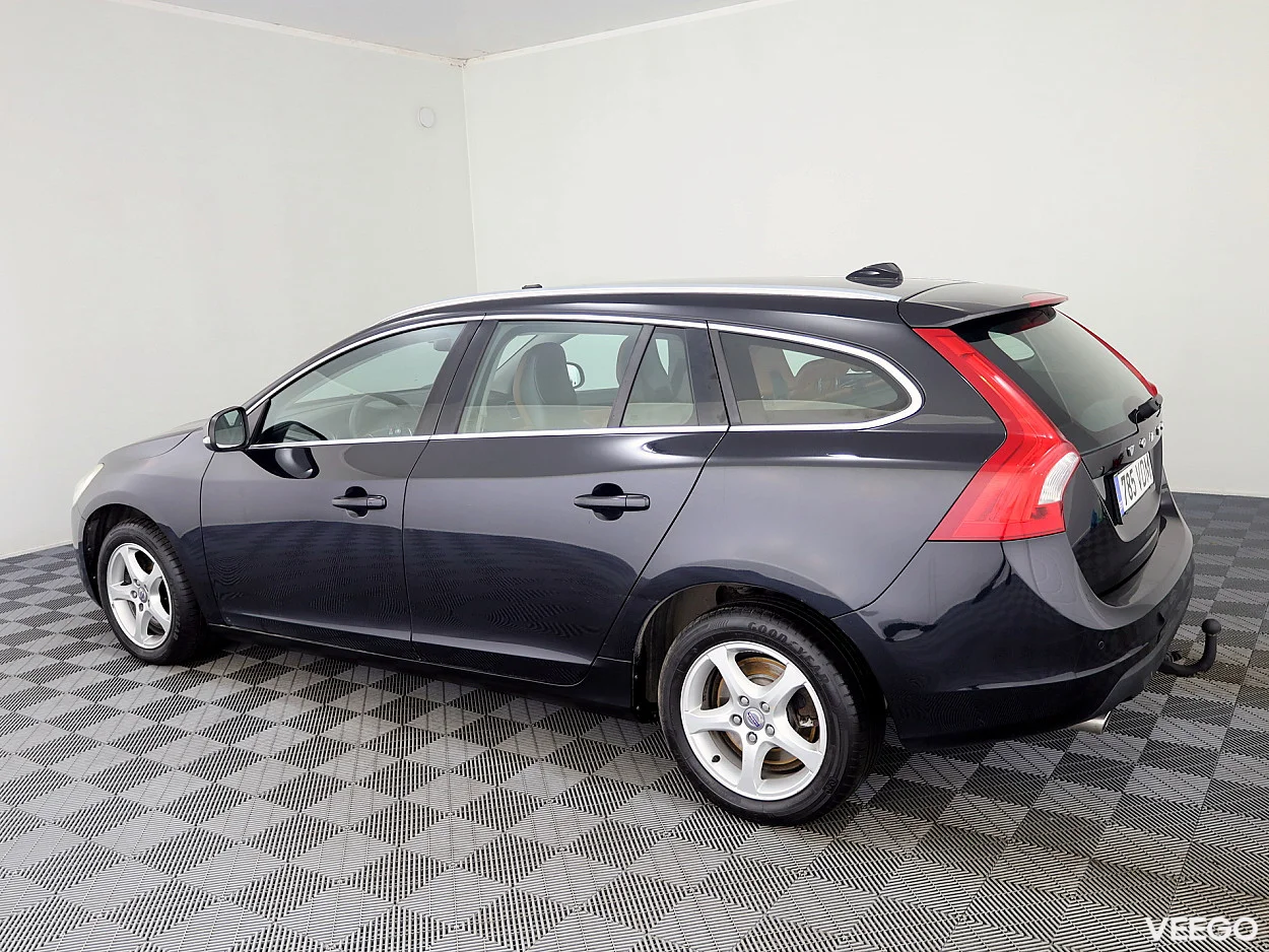 Volvo V60 2.4 152kW