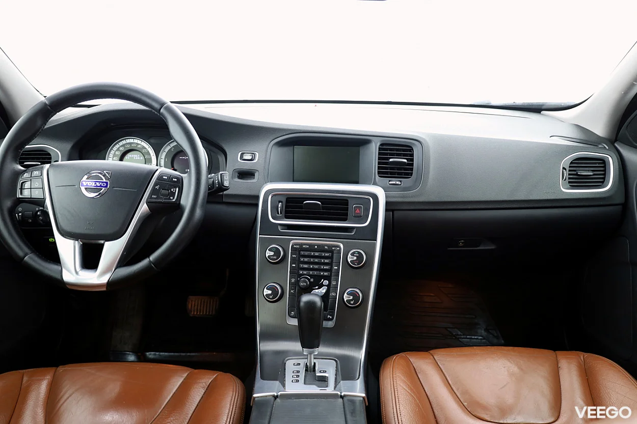 Volvo V60 2.4 152kW