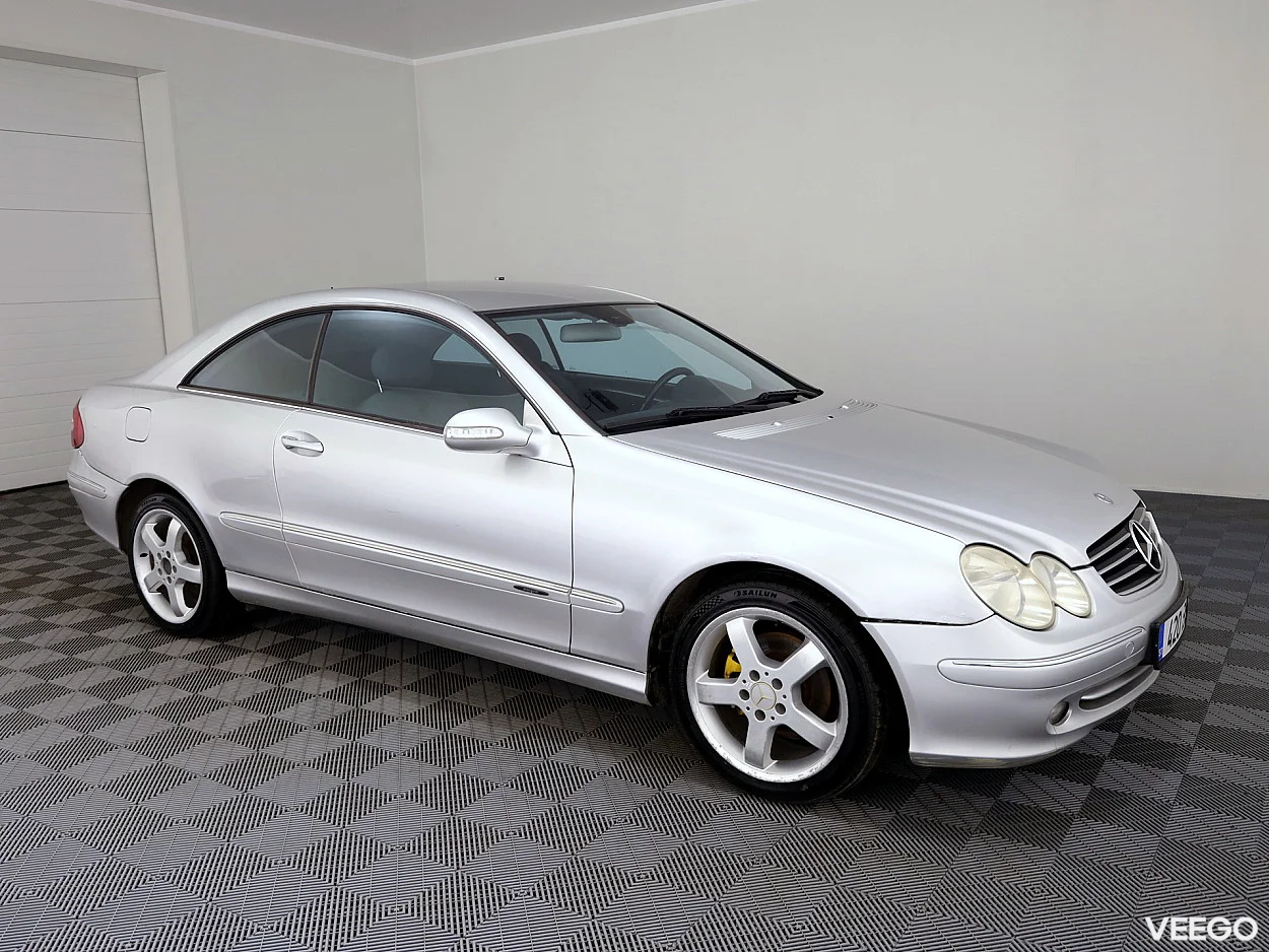 Mercedes-Benz CLK200 1.8 121kW