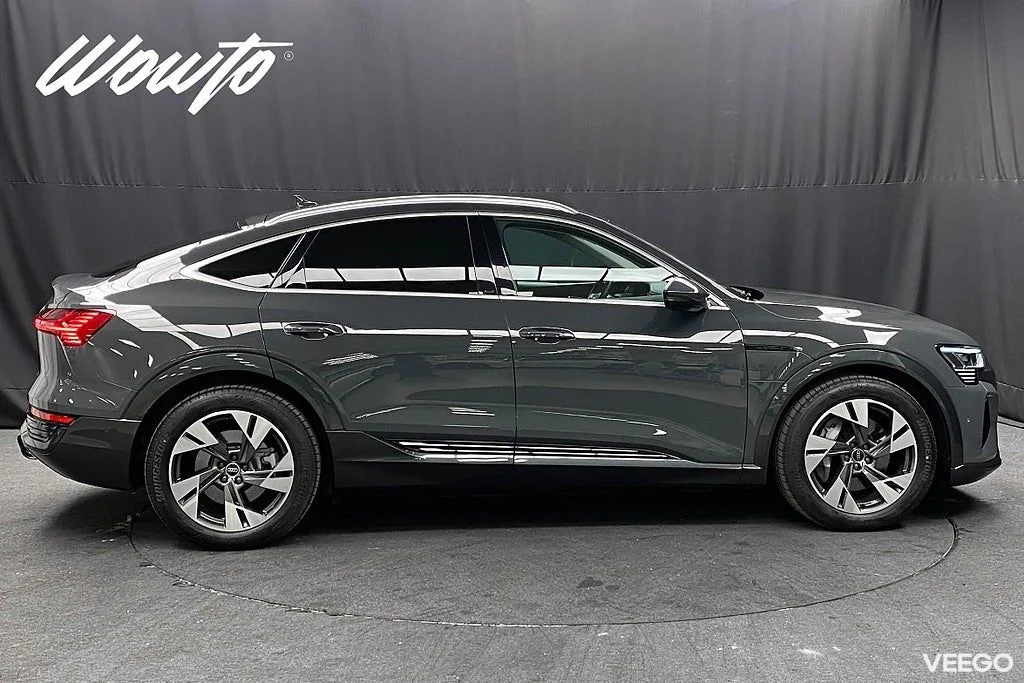 Audi Q8 Sportback 50 e-tron Q 340HK /Drag /Navi 250kW