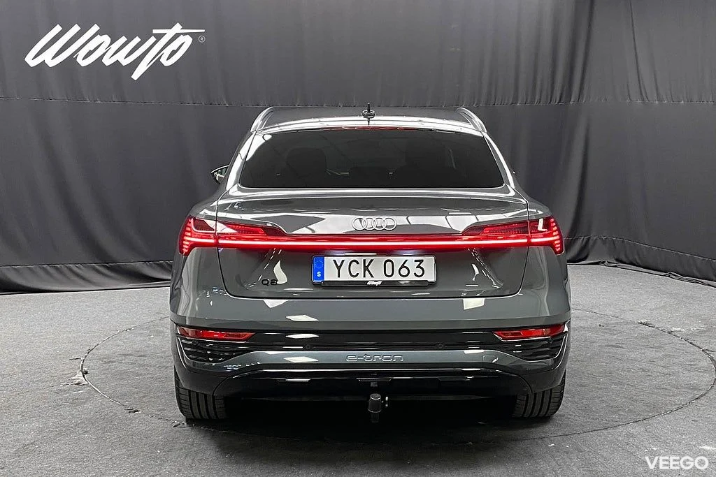 Audi Q8 Sportback 50 e-tron Q 340HK /Drag /Navi 250kW