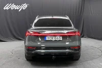 Audi Q8 Sportback 50 e-tron Q 340HK /Drag /Navi 250kW thumbnail