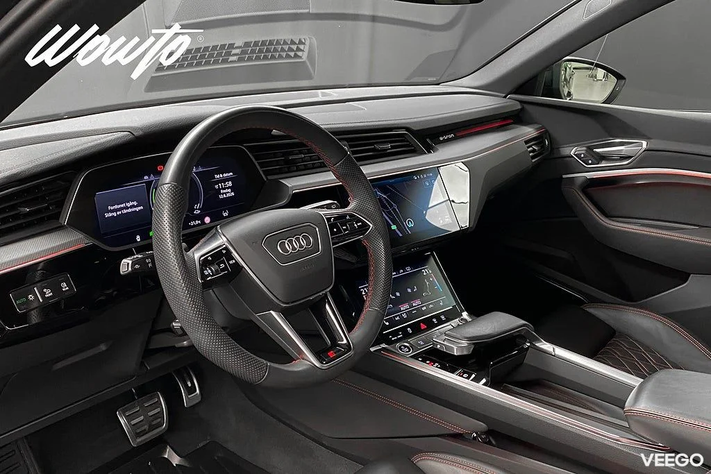 Audi Q8 55 e-tron Q 408HK S-Line Selection/Pano/Se Spec/Moms 300kW