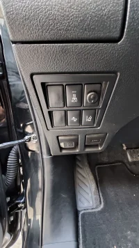 Toyota Hilux 110kW thumbnail