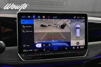 Volkswagen Passat eHybrid DSG 272HK R-Line Black/Pano/Moms 200kW thumbnail