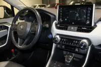 Toyota RAV4 Premium Technology Pack Hybrid 2.5 131kW thumbnail