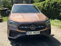 Mercedes-Benz GLA200 AMG Night pakett 2.0 110kW thumbnail
