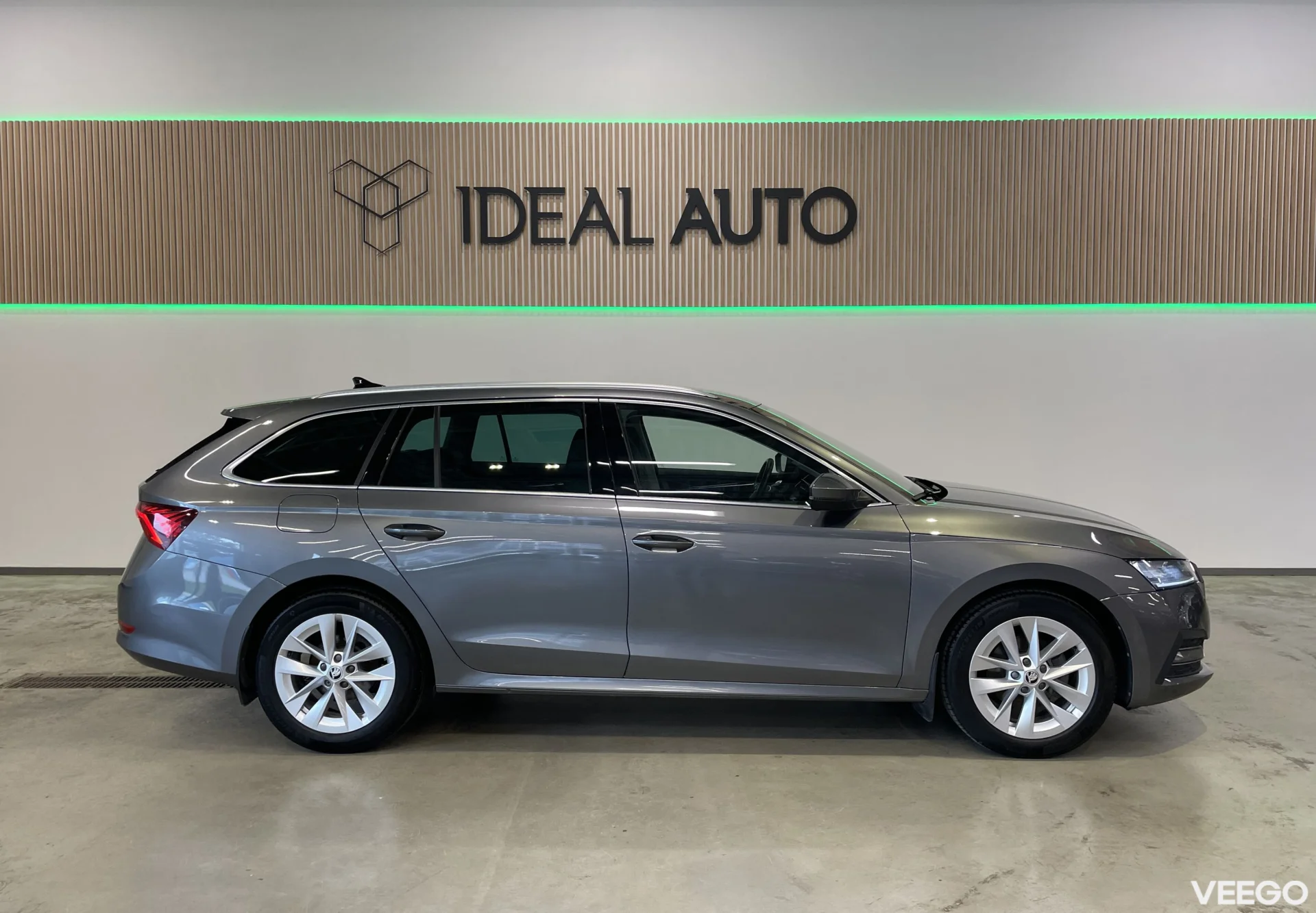 Skoda Octavia Elegance 1.5 110kW