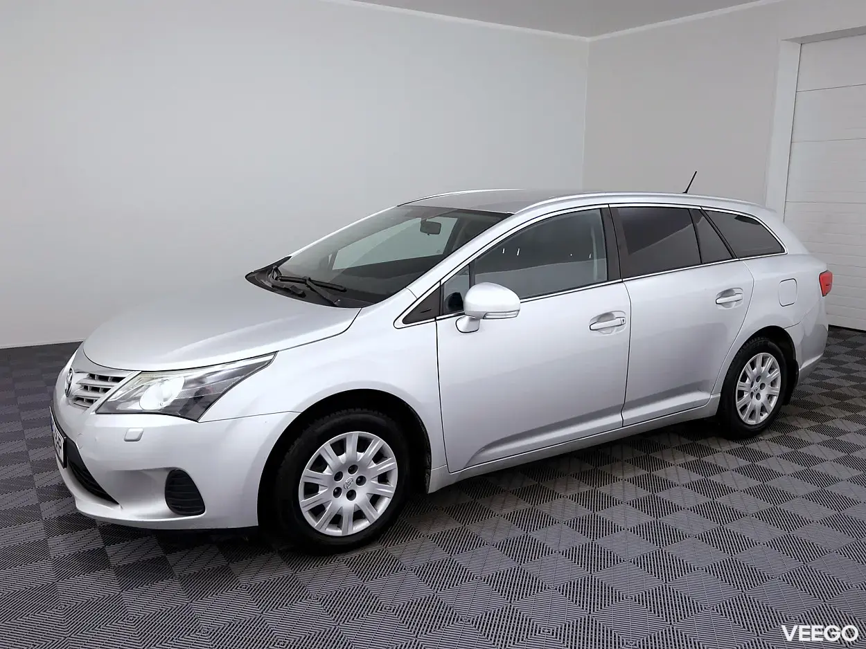 Toyota Avensis 1.8 108kW