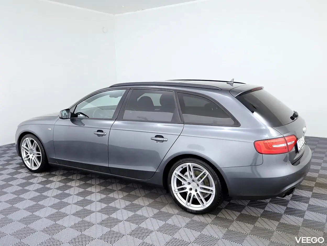 Audi A4 2.0 130kW