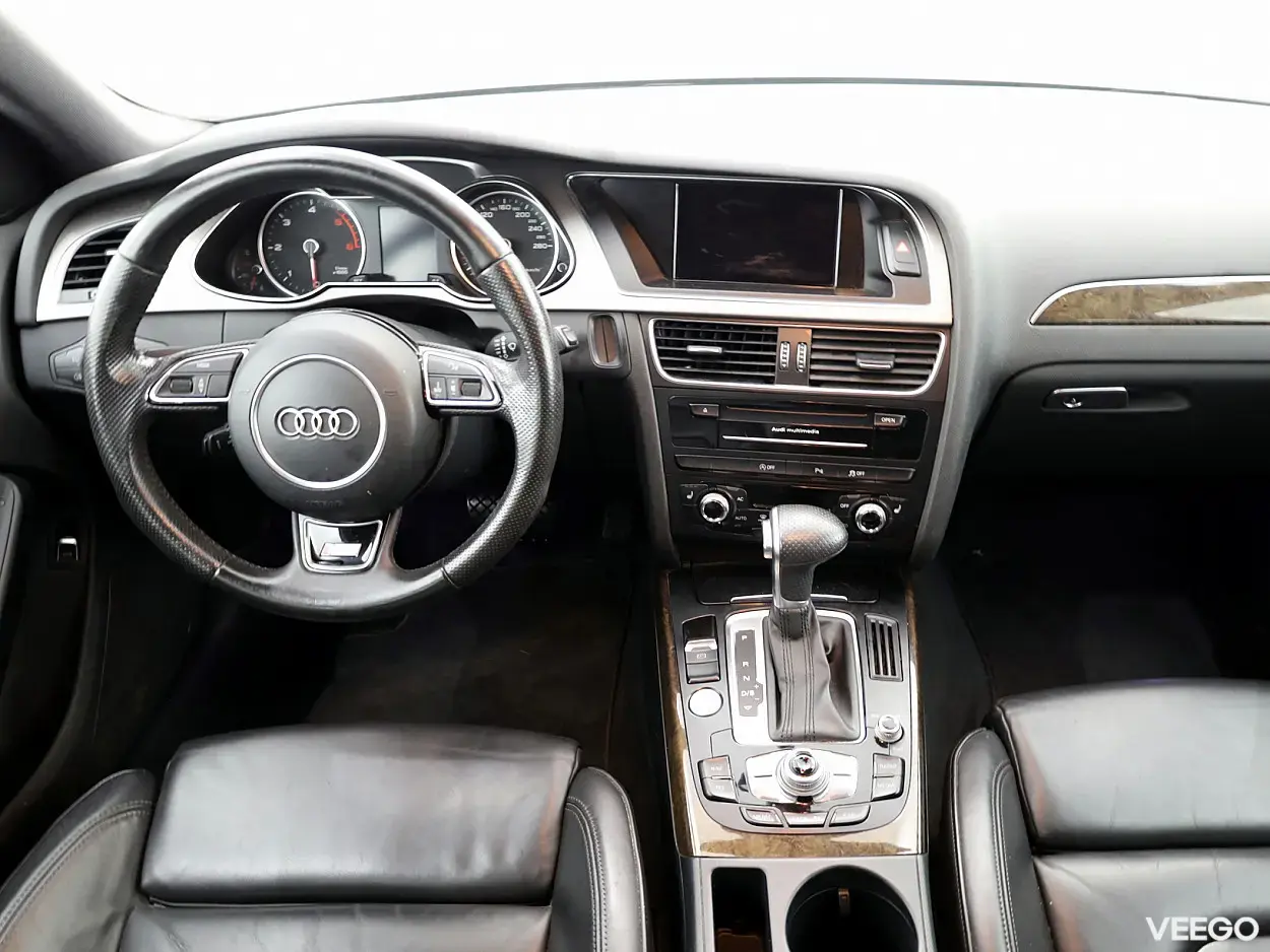 Audi A4 2.0 130kW