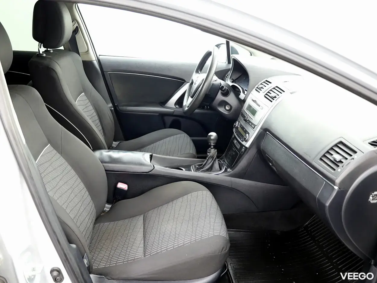 Toyota Avensis 1.8 108kW