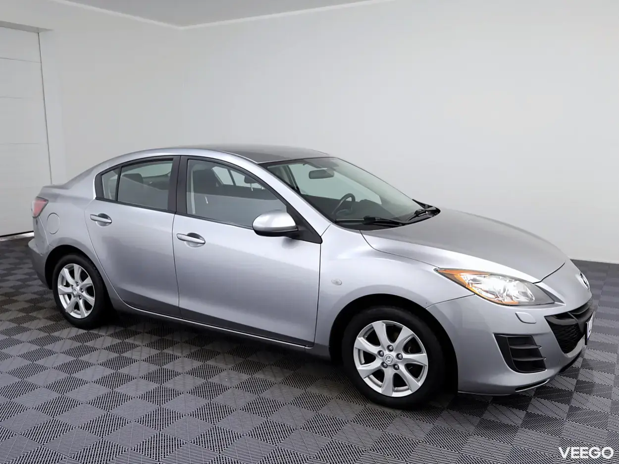 Mazda 3 1.6 85kW