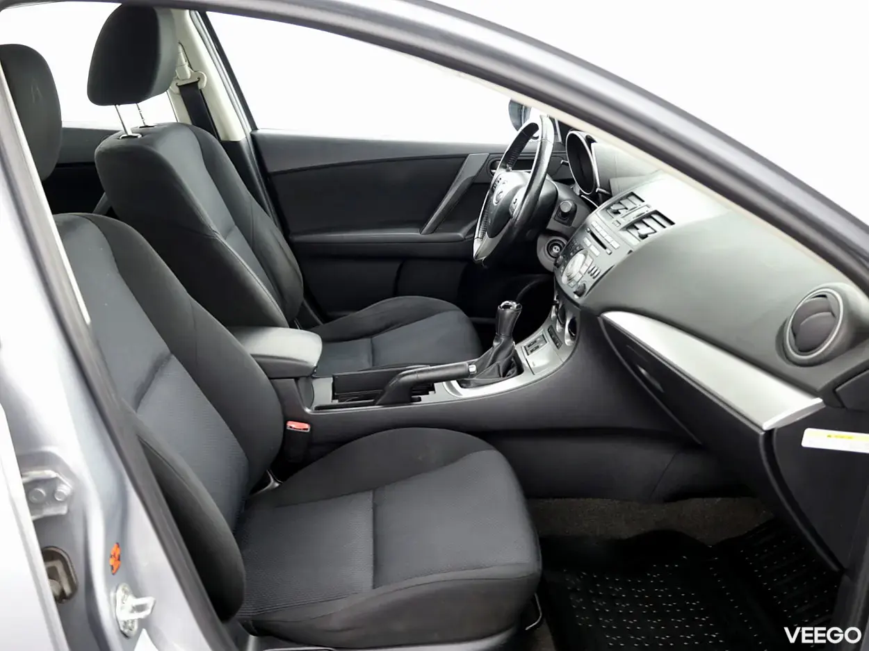 Mazda 3 1.6 85kW