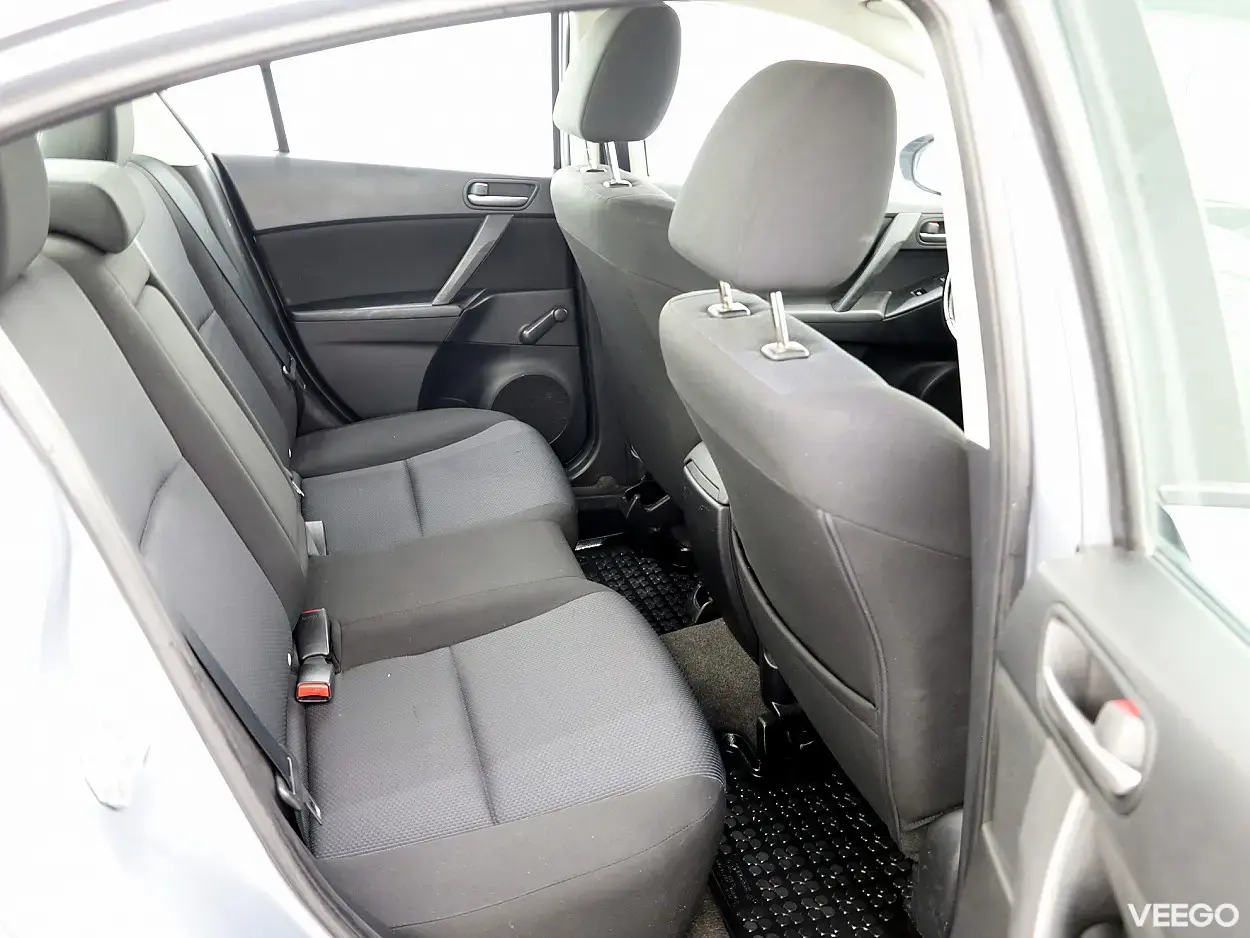 Mazda 3 1.6 85kW