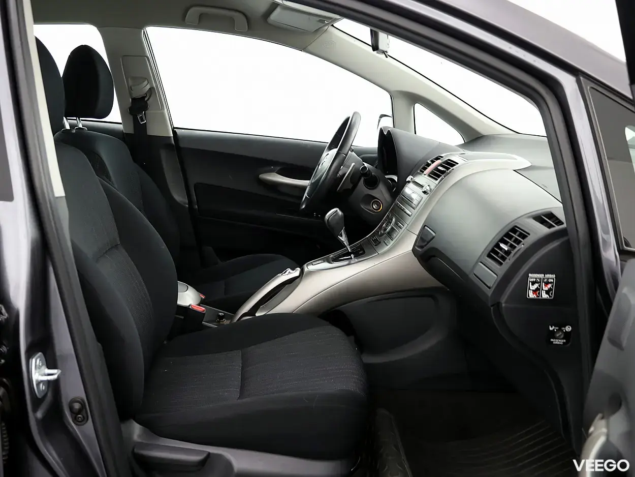 Toyota Auris 1.6 91kW