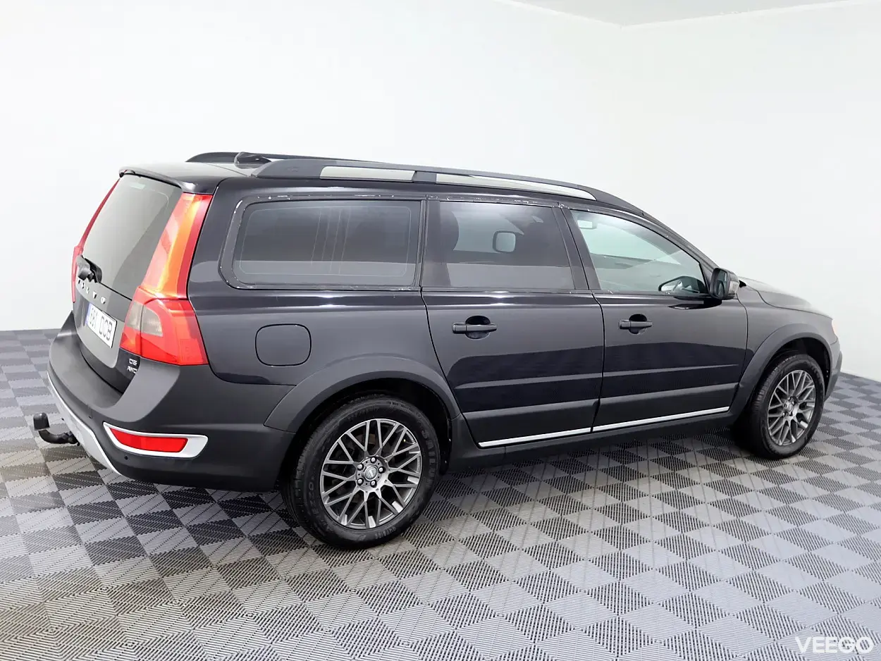Volvo XC70 2.4 136kW