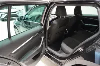 Skoda Octavia ELEGANCE COMBI 2 110kW thumbnail