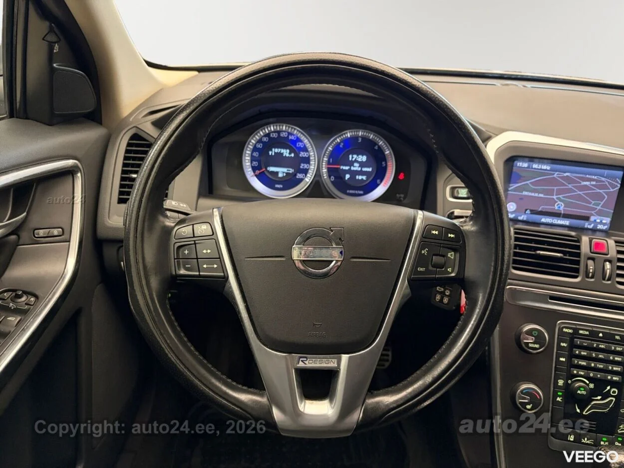 Volvo XC60 D5 AWD R-Design 2.4 158kW
