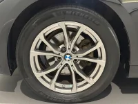 BMW 320 xDrive Sedan Sport Line Drag PDC Rattvärme 17" 0kW