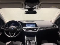 BMW 320 xDrive Sedan Sport Line Drag PDC Rattvärme 17" 0kW