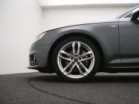 Audi A4 2 140kW thumbnail