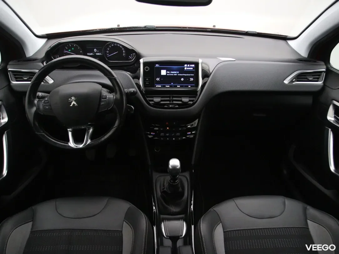 Peugeot 2008 1.2 96kW