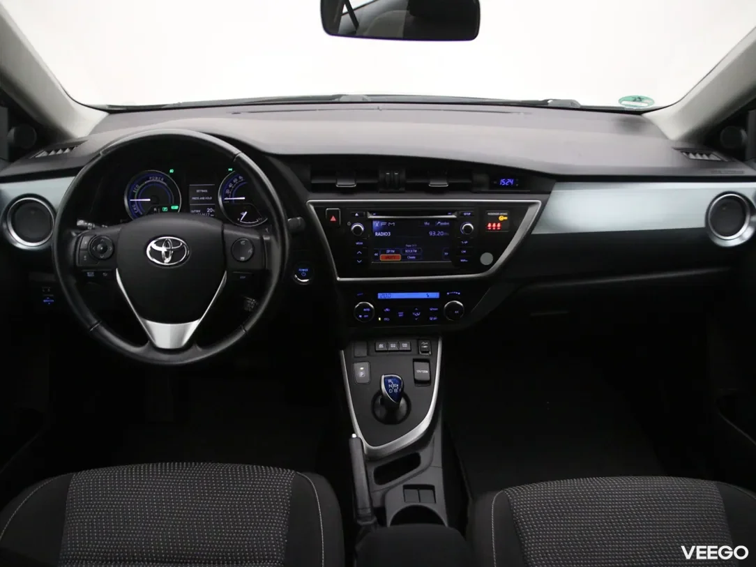 Toyota Auris 1.8 100kW