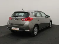 Toyota Auris 1.8 100kW thumbnail