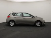 Toyota Auris 1.8 100kW thumbnail