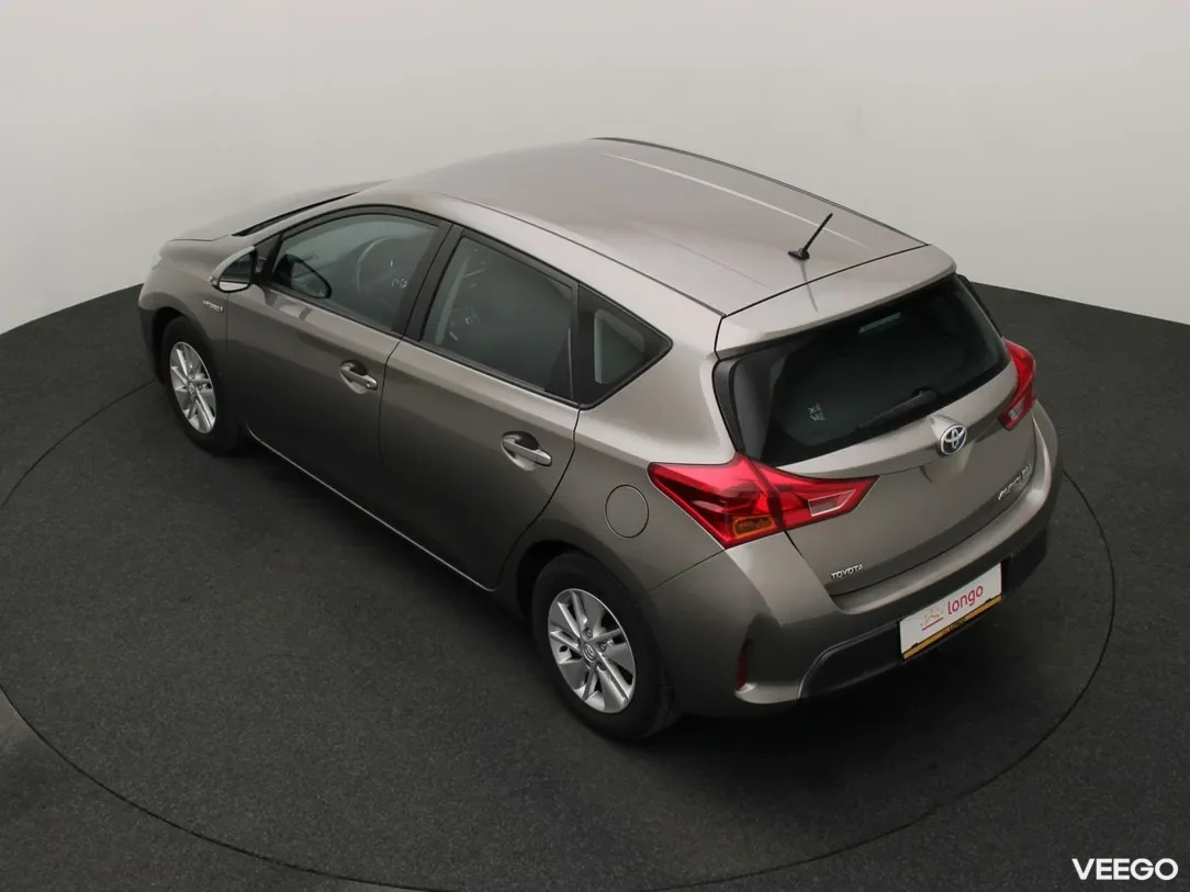Toyota Auris 1.8 100kW