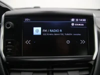 Peugeot 2008 1.2 96kW thumbnail
