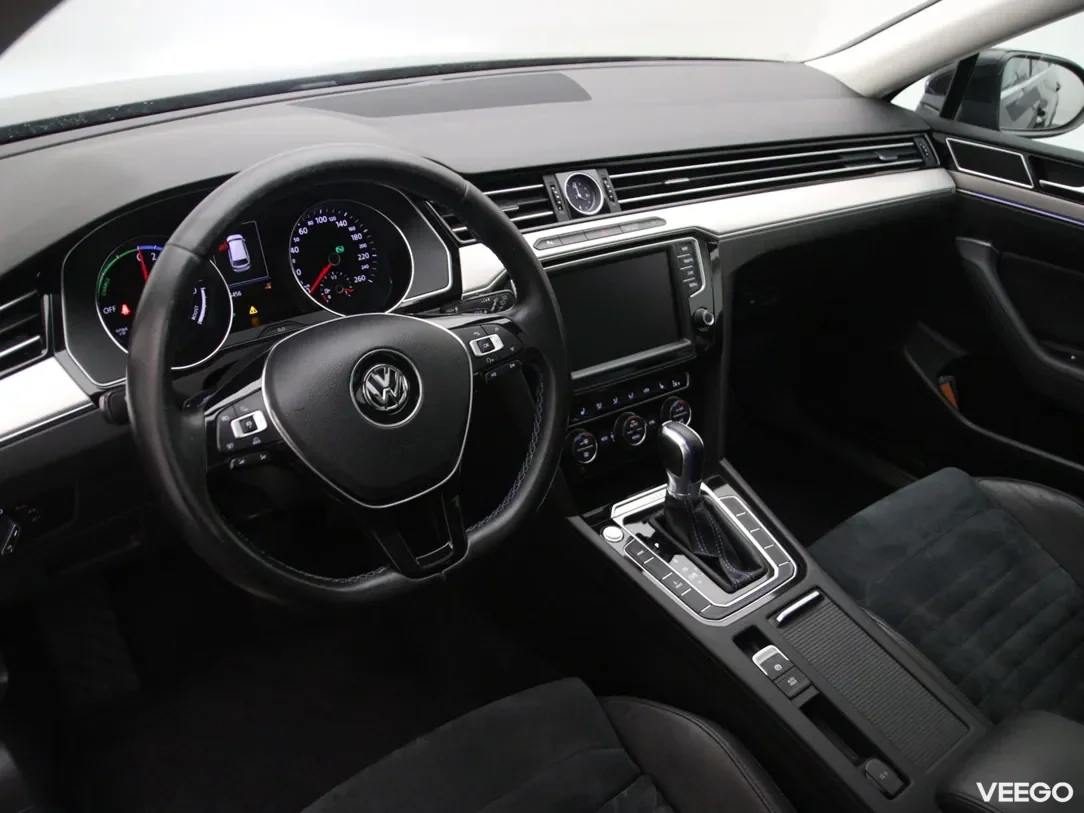 Volkswagen Passat 1.4 160kW