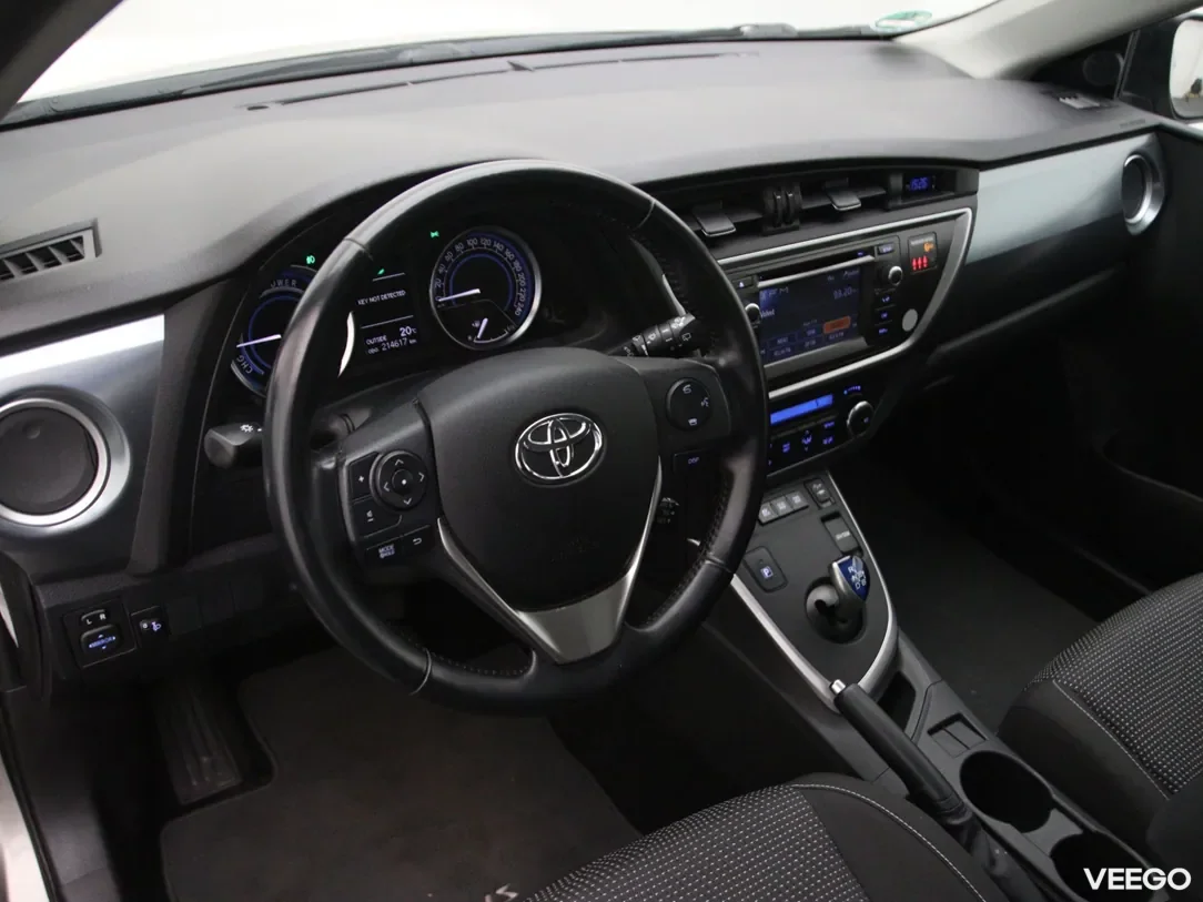Toyota Auris 1.8 100kW