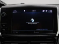 Peugeot 2008 1.2 96kW thumbnail