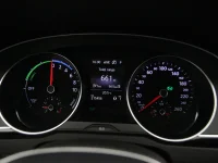 Volkswagen Passat 1.4 160kW thumbnail