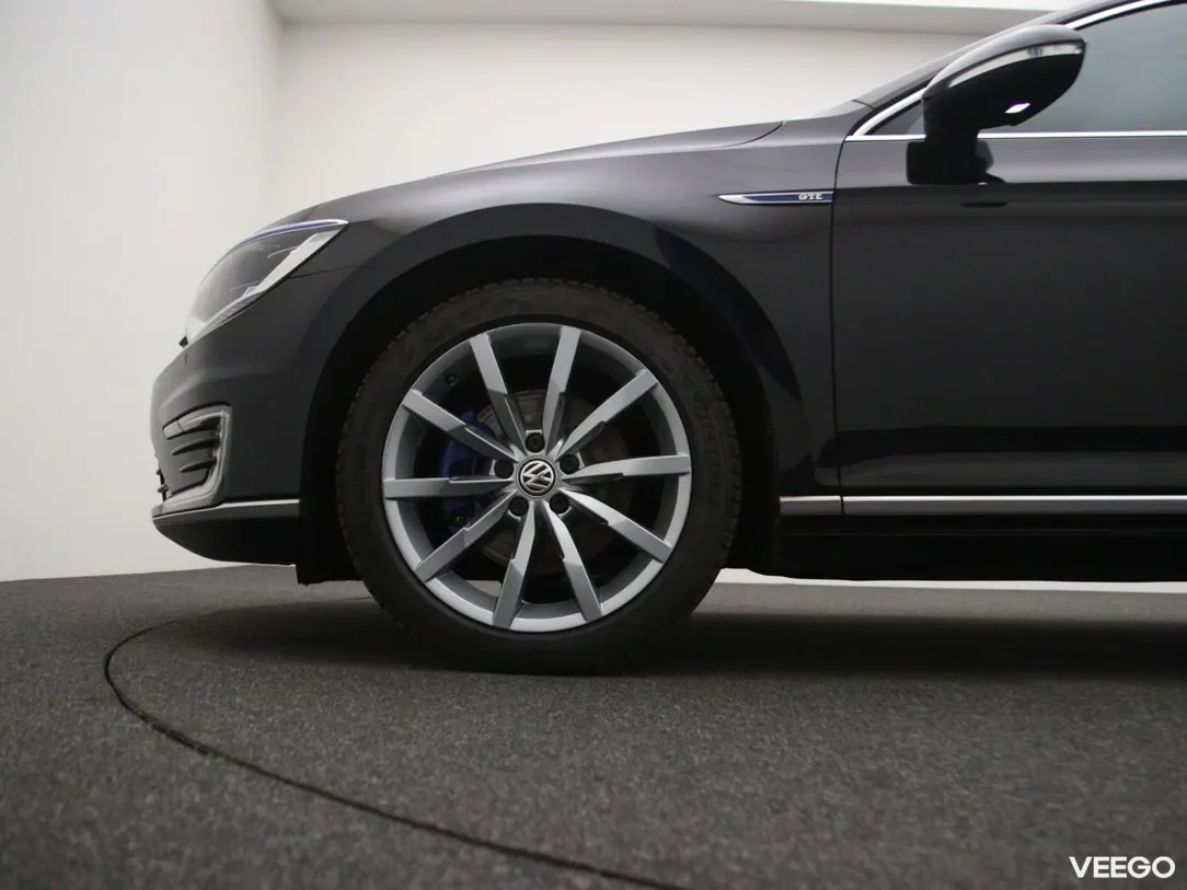 Volkswagen Passat 1.4 160kW