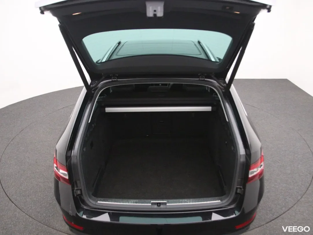 Skoda Superb 1.4 110kW