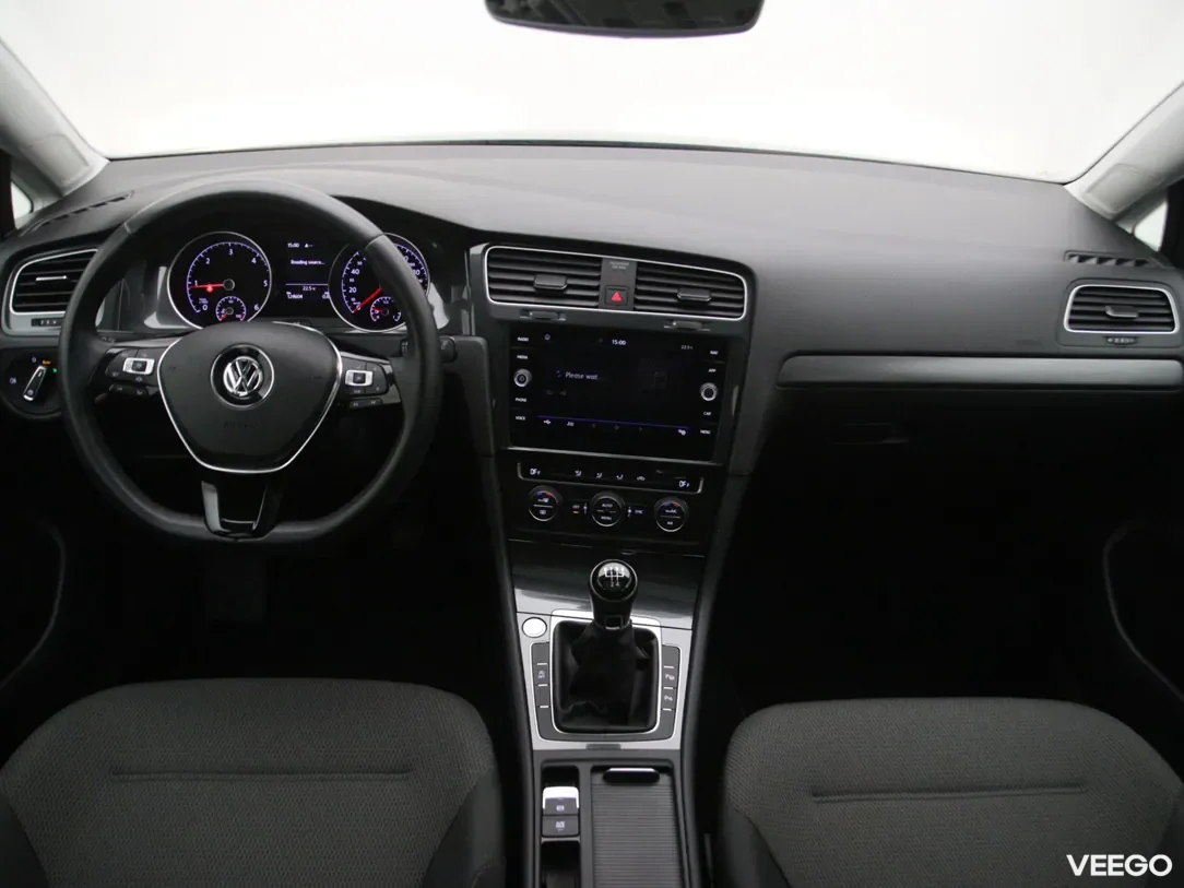 Volkswagen Golf 1.6 85kW
