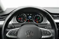 Volkswagen Passat 110kW thumbnail