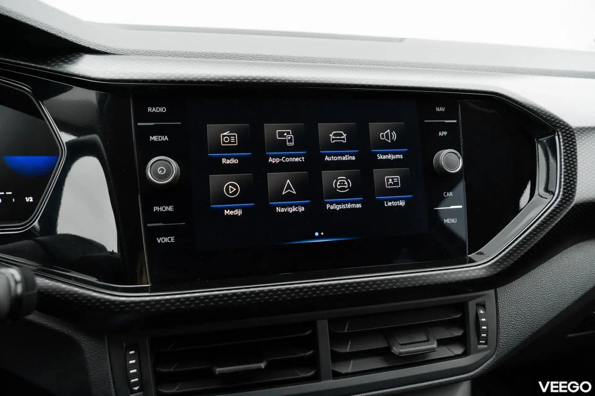 Volkswagen T-Cross 81kW