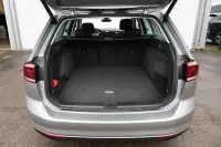 Volkswagen Passat 110kW thumbnail