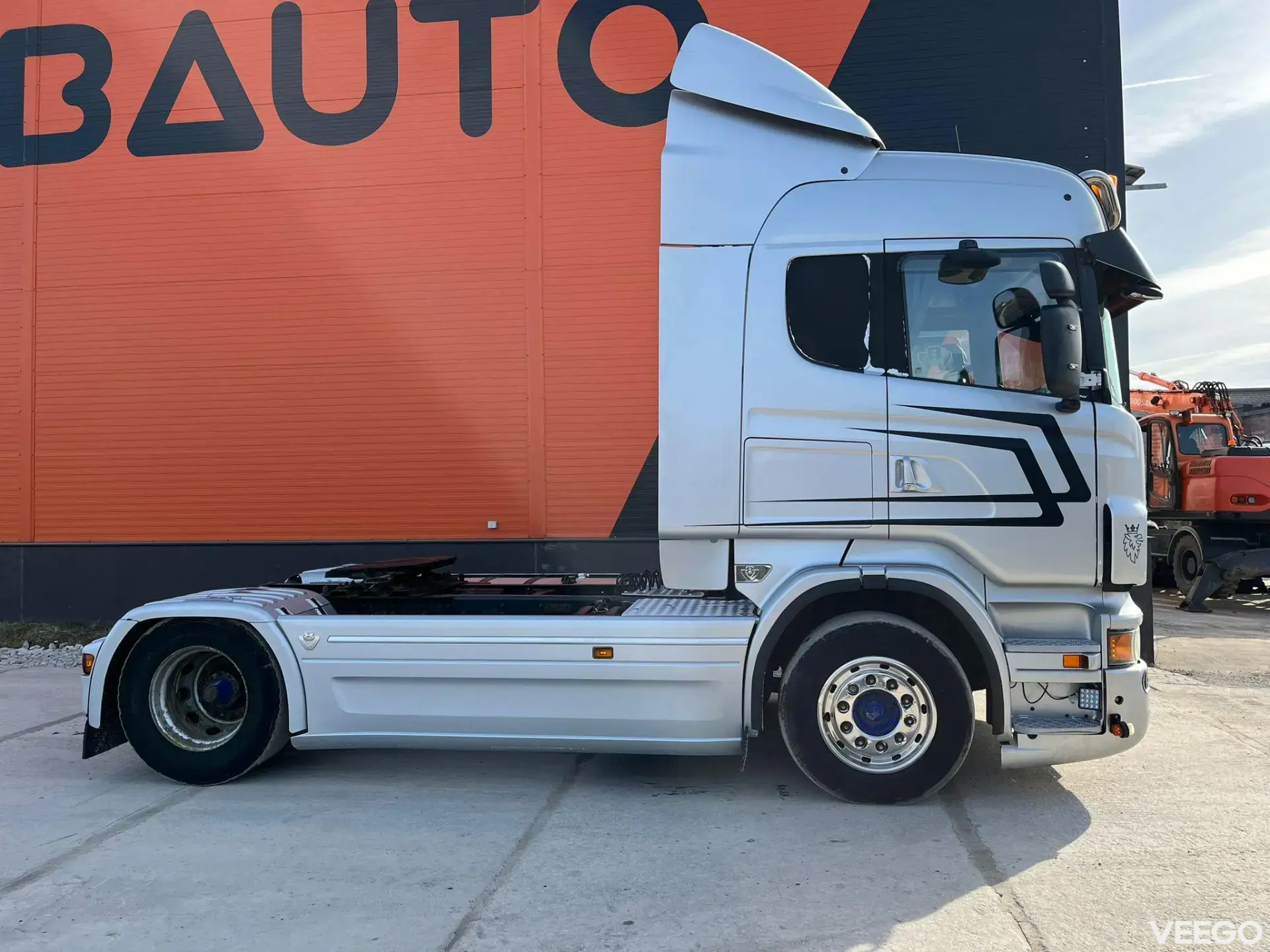 SCANIA R560 CUSTOM INTERIOR 412kW