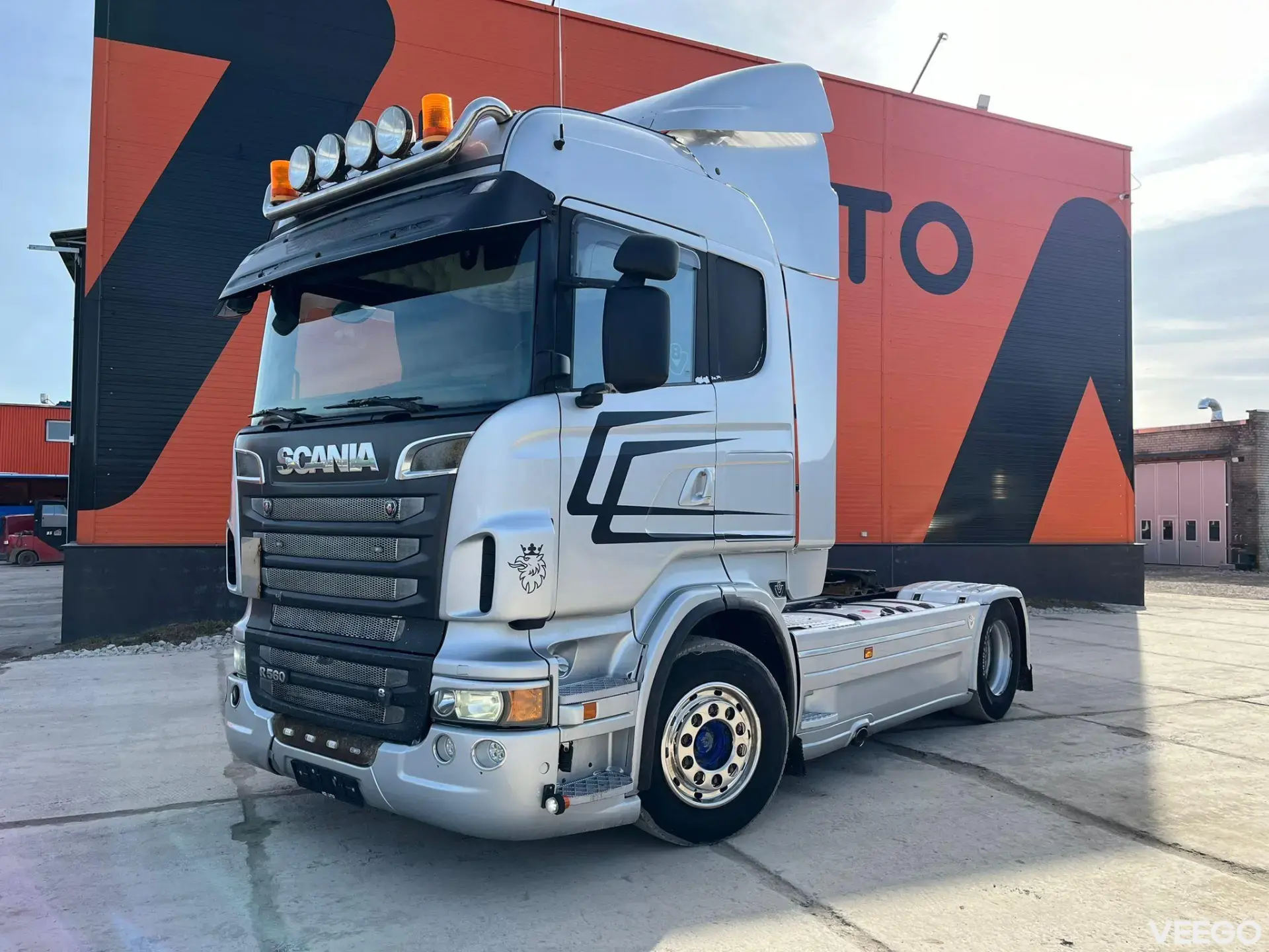 SCANIA R560 CUSTOM INTERIOR 412kW