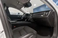 Volvo V60 D3 Momentum 110kW thumbnail