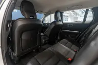 Volvo V60 D3 Momentum 110kW thumbnail