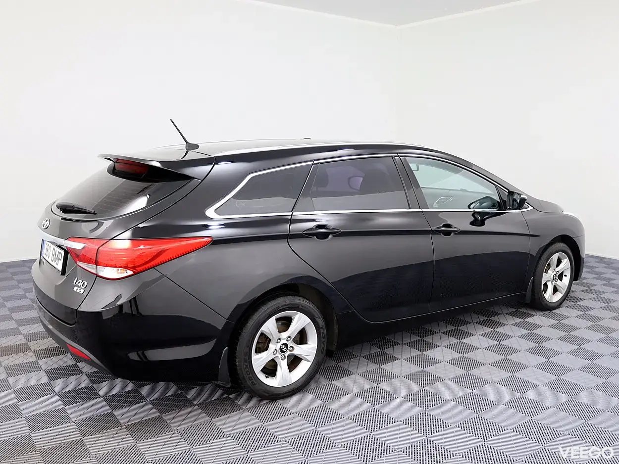 Hyundai i40 2.0 130kW