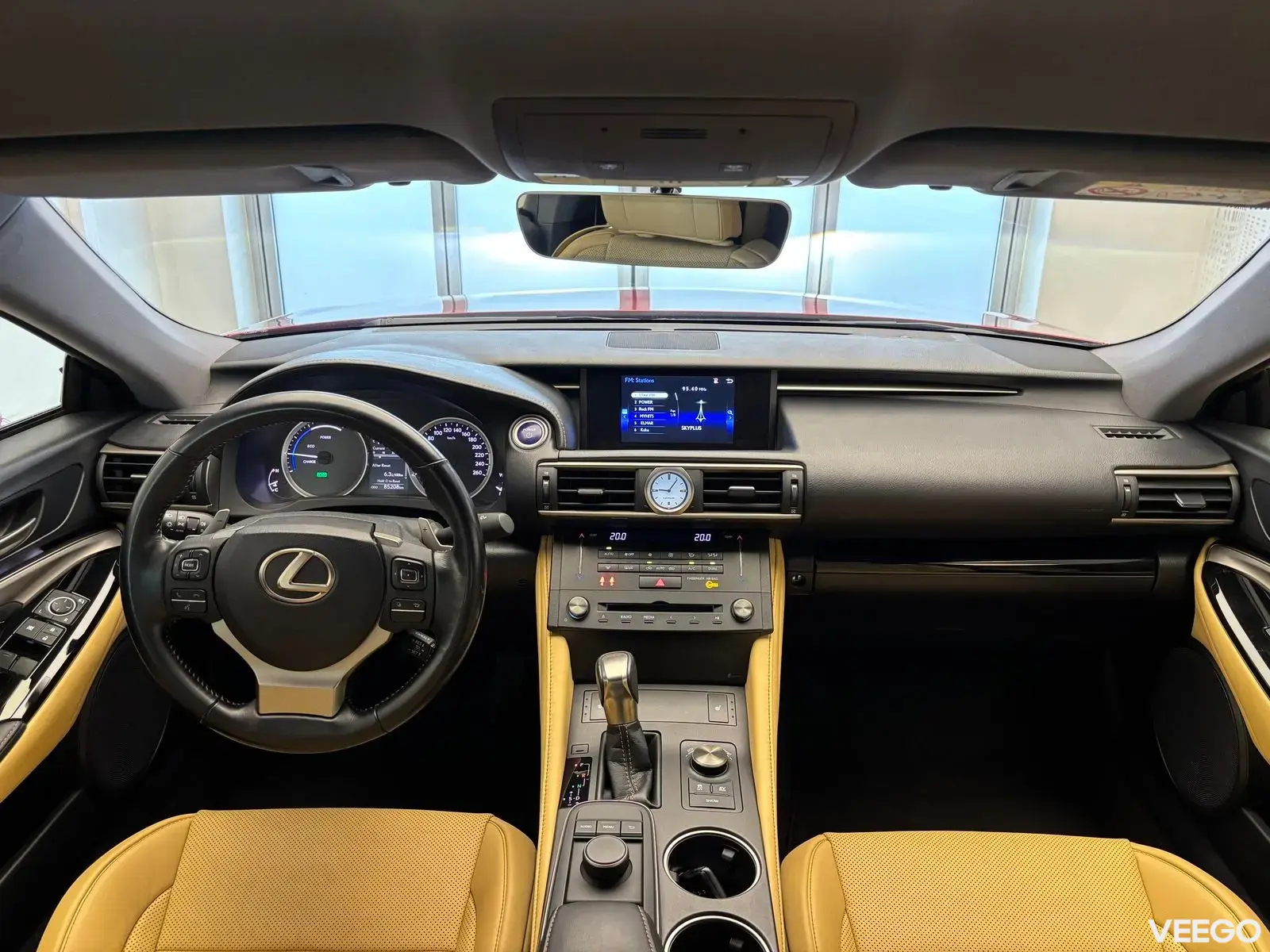 Lexus RC 300h - 133kW